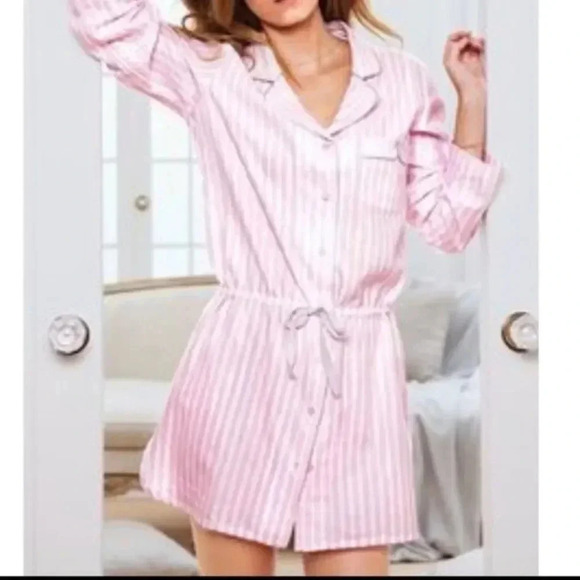 Victoria's Secret Shirt Dress Nightgown Pajama Size Small Pink White Silver - Picture 2 of 13